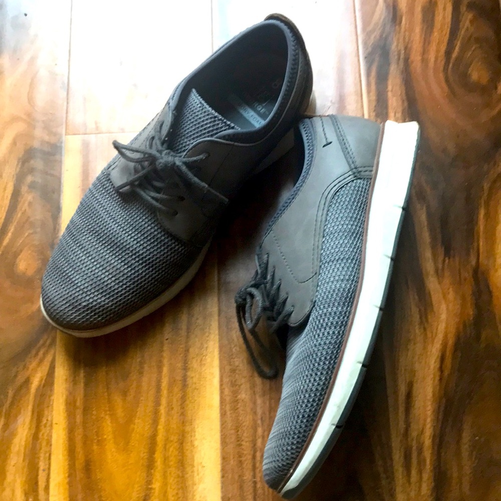 Men’s dressy casual shoes